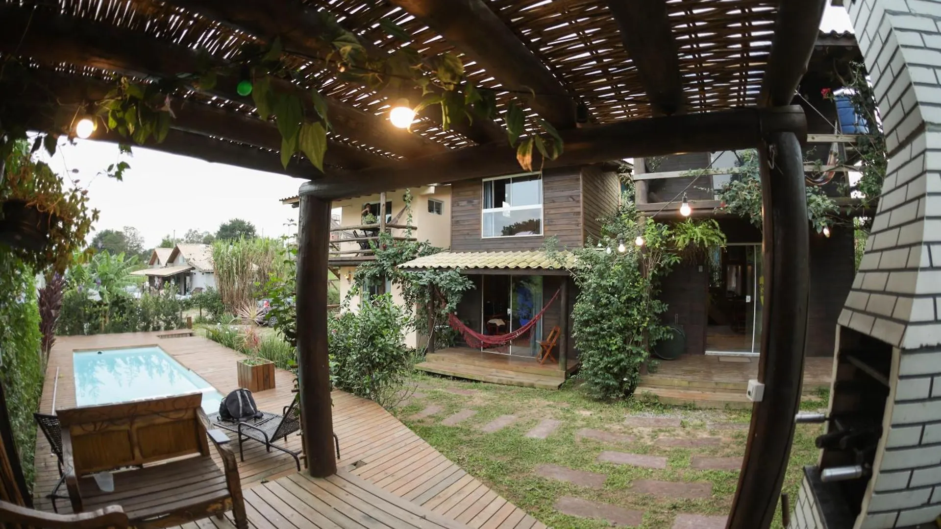 Pousada Do Ze - Praia Do Rosa - Sc Tatil Evi
